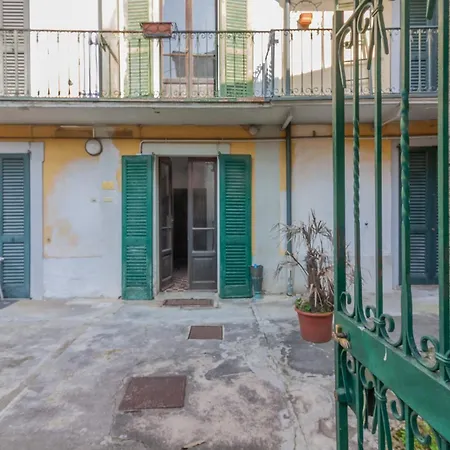 Corte Al Castello شقة Perledo